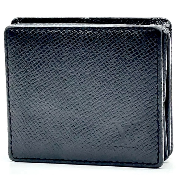 AUTH LOUIS VUITTON Black Taiga Porte Monnaie Boite  COMES WITH: Dust Bag, Box - Picture 2 of 16